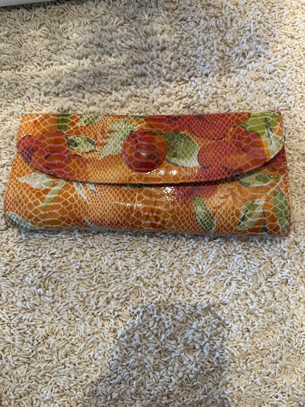 Hobo International Clutch Yellow "Summer Bloom", Patent Leather, Coin Purse